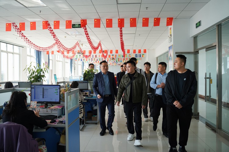 2023 Ветераны города Цзинин 'по заказу' успешно прошли собеседование на работу в China Coal Group