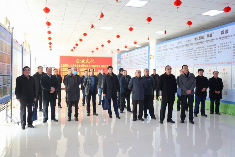  Цзининская ассоциация по развитию конфуцианской культуры и предпринимательства провела в 2023 году торжественное заседание совета директоров 